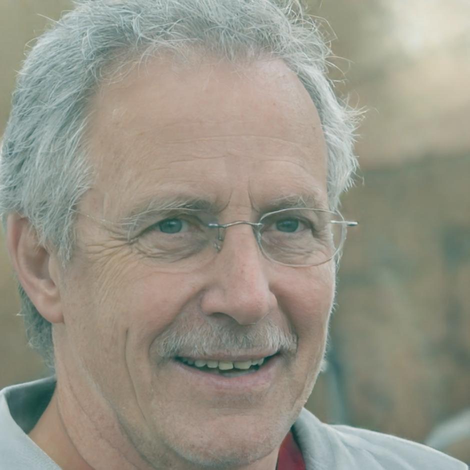 Portret Radosława Ćwierza, architekta systemów płatniczych